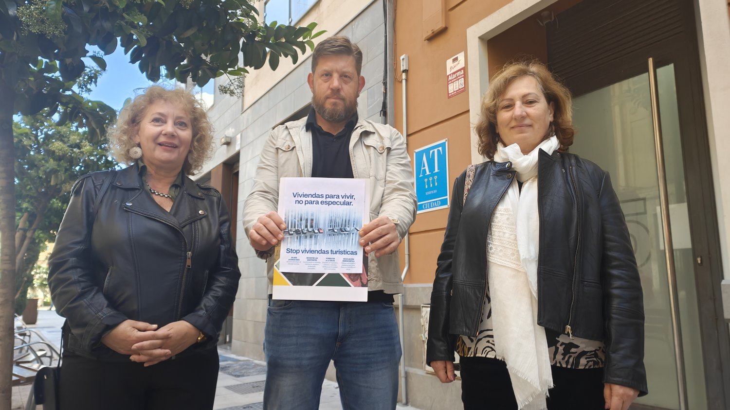 Sguiglia propone una moratoria de viviendas y apartamentos turísticos  'los problemas de convivencia del turismo salvaje'