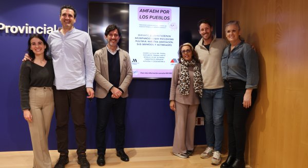 La Diputación financia una campaña de apoyo y asesoramiento a enfermos de esclerosis múltiple y a sus cuidadores