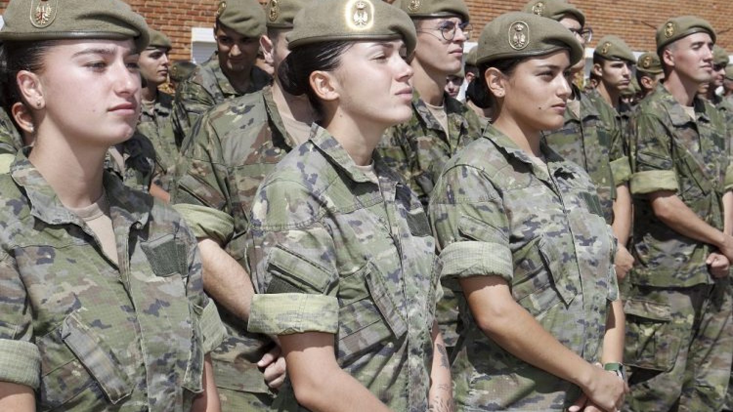 El Gobierno incrementa el salario a unos 1.400 efectivos de las Fuerzas Armadas en Málaga