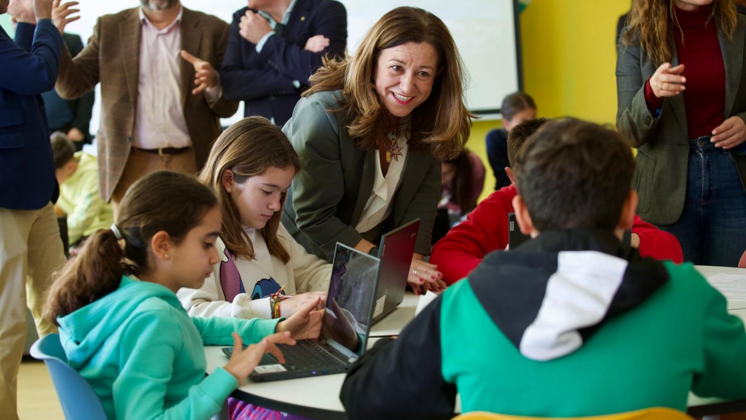 Castillo destaca que el 71,5% del profesorado andaluz ha acreditado ya su competencia digital 