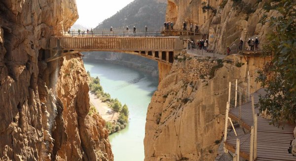 Comienzan las obras de ampliación del Caminito del Rey, que refuerza su seguridad con el mayor puente colgante de España