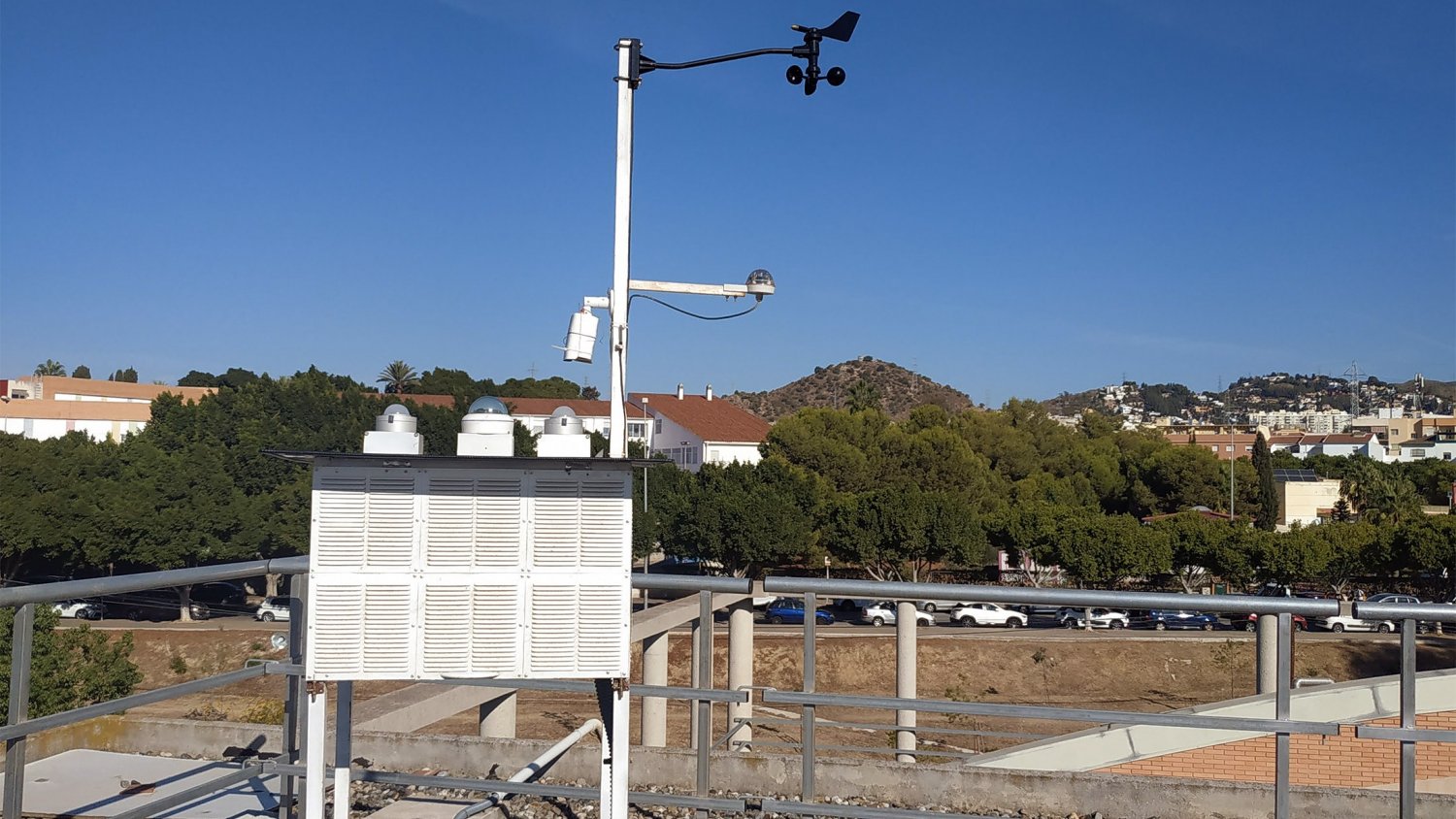 UMA.- ‘SmartSkin’, el nuevo sistema de vigilancia de niveles de radiación UV y de exposición solar de la universidad