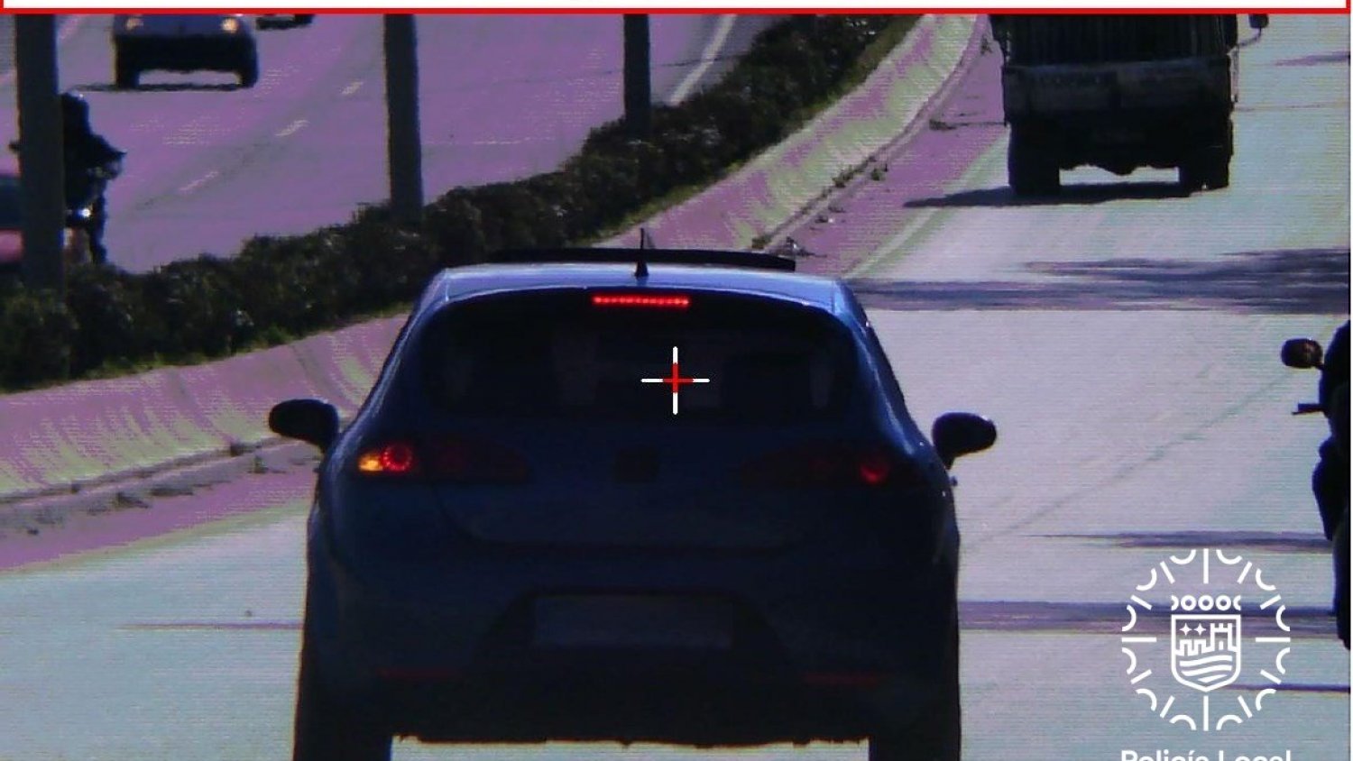 Captado en Málaga a 140 km/h en una vía urbana con límite de 50 a un conductor novel con tan solo siete días de carné