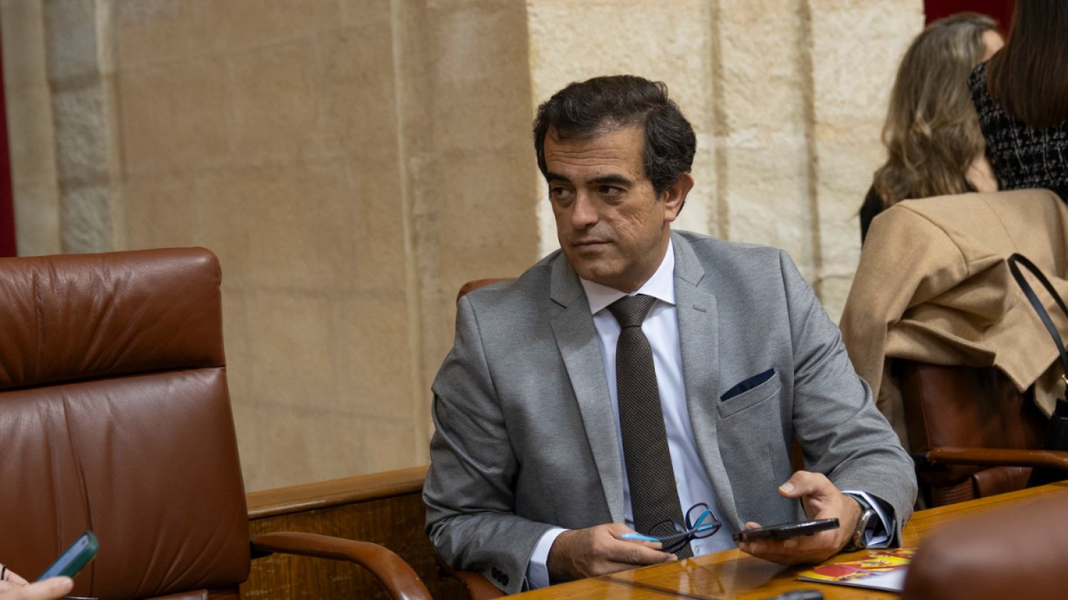 Vox preguntará al Gobierno de Juanma Moreno por los problemas de seguridad y movilidad en el IES Bezmiliana  del Rincón