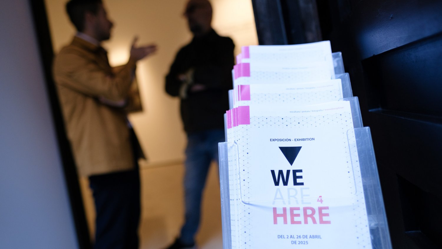 El Ayuntamiento presenta la cuarta edición de la muestra 'We are here 4' compuesta por obras de artistas malagueños y de proximidad