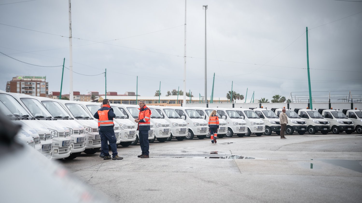 El Ayuntamiento incorpora 32 nuevos vehículos a la flota de Limasam con una inversión de más de 876.000 euros