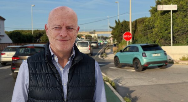 Vox exige soluciones como carriles de aceleración ante el 'caos y peligro diario' en la A-7