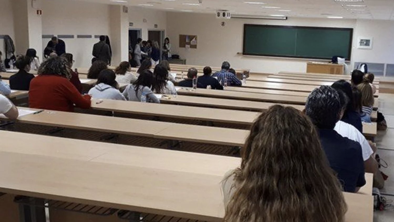 Más de 2.100 personas inscritas en Málaga para las pruebas de obtención del título de Graduado en ESO