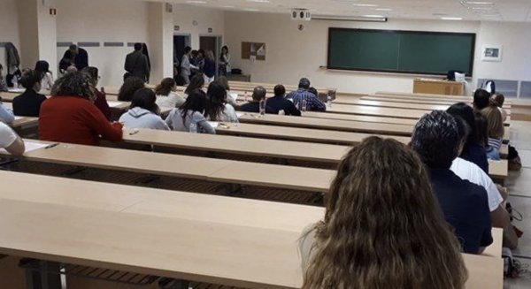 Más de 2.100 personas inscritas en Málaga para las pruebas de obtención del título de Graduado en ESO