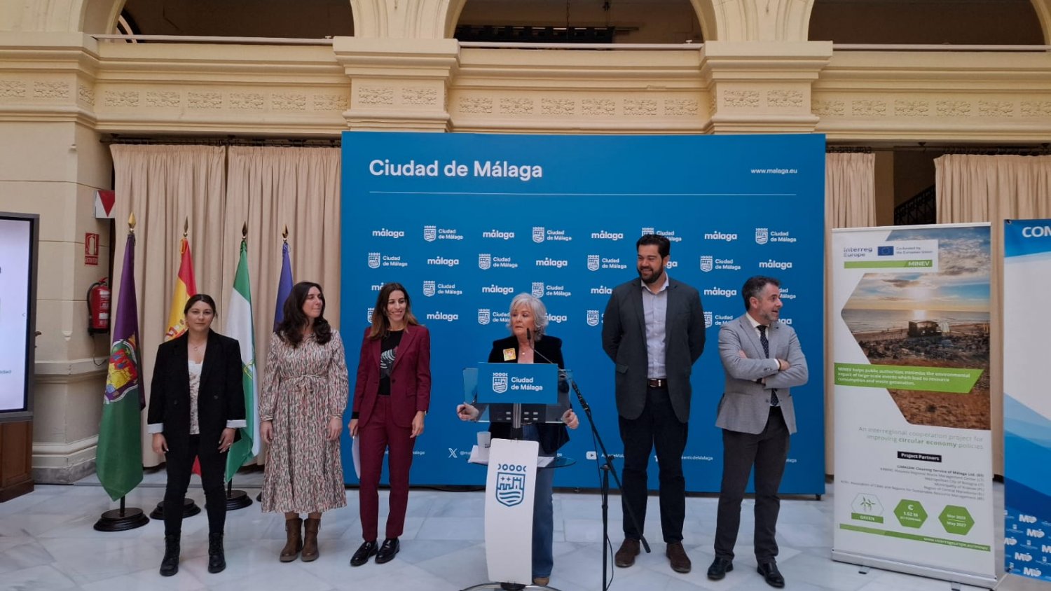 El Ayuntamiento pone en marcha un proyecto piloto para el uso de vasos reutilizables y retornables en eventos programados 