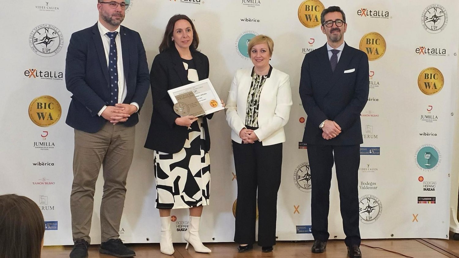 La Ruta del Vino de Ronda y Málaga elegida como la mejor de España en los premios  “Best In Class Wine Awards 2024”