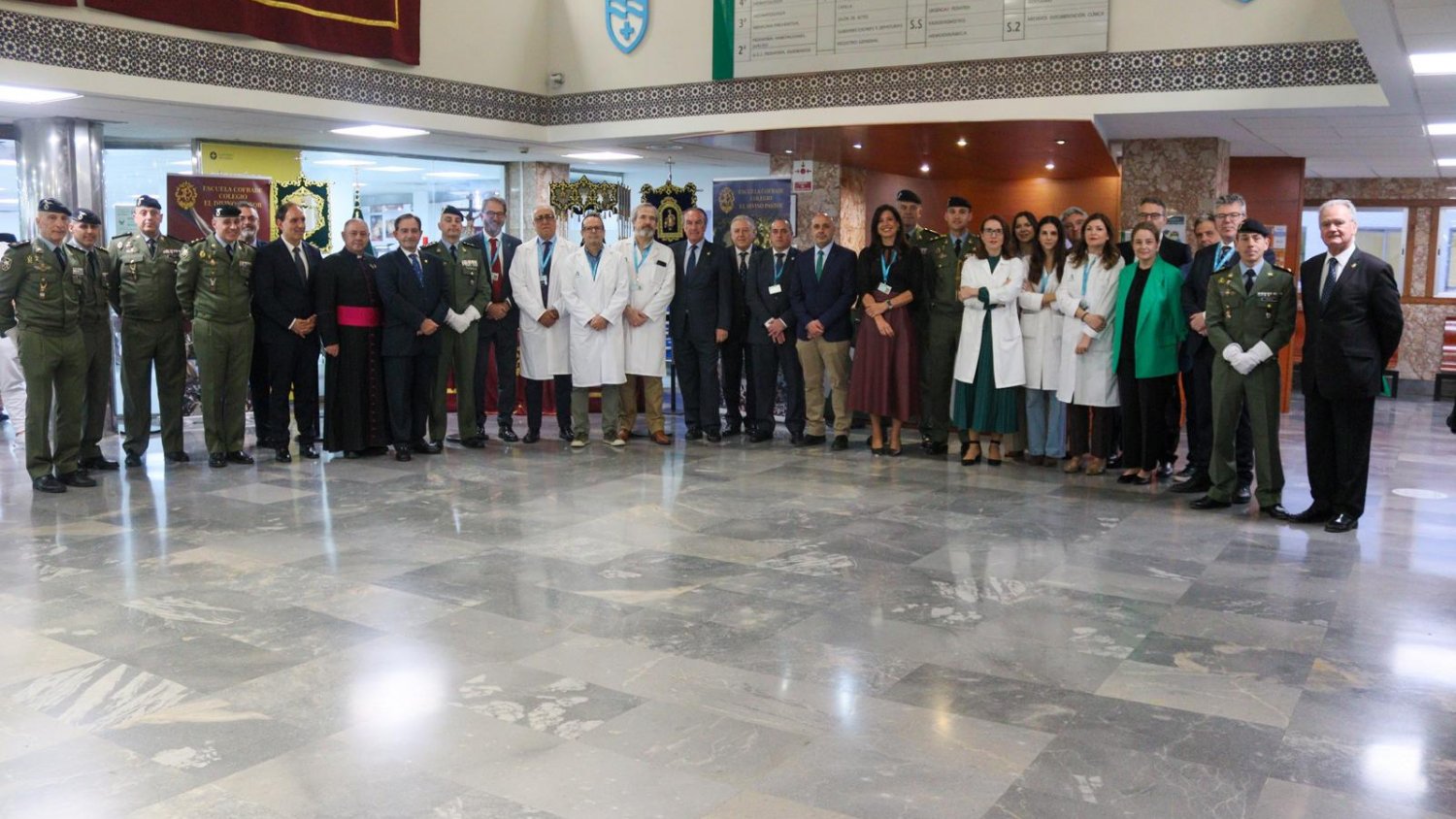 Hospital Regional Universitario recibe la visita de las Fusionadas y la Bripac al Hospital Materno