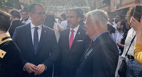 El PSOE insta a De la Torre a revisar aspectos fundamentales de la Semana Santa 'que siguen fallando año tras año'