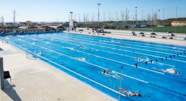 Más de 1.000 deportistas extranjeros generan en abril un impacto económico cercano a los 600.000 euros en Torremolinos