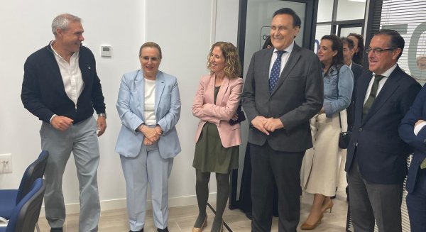 La Junta refuerza sus servicios de apoyo al  emprendimiento en Málaga con el CADE de Fuengirola 