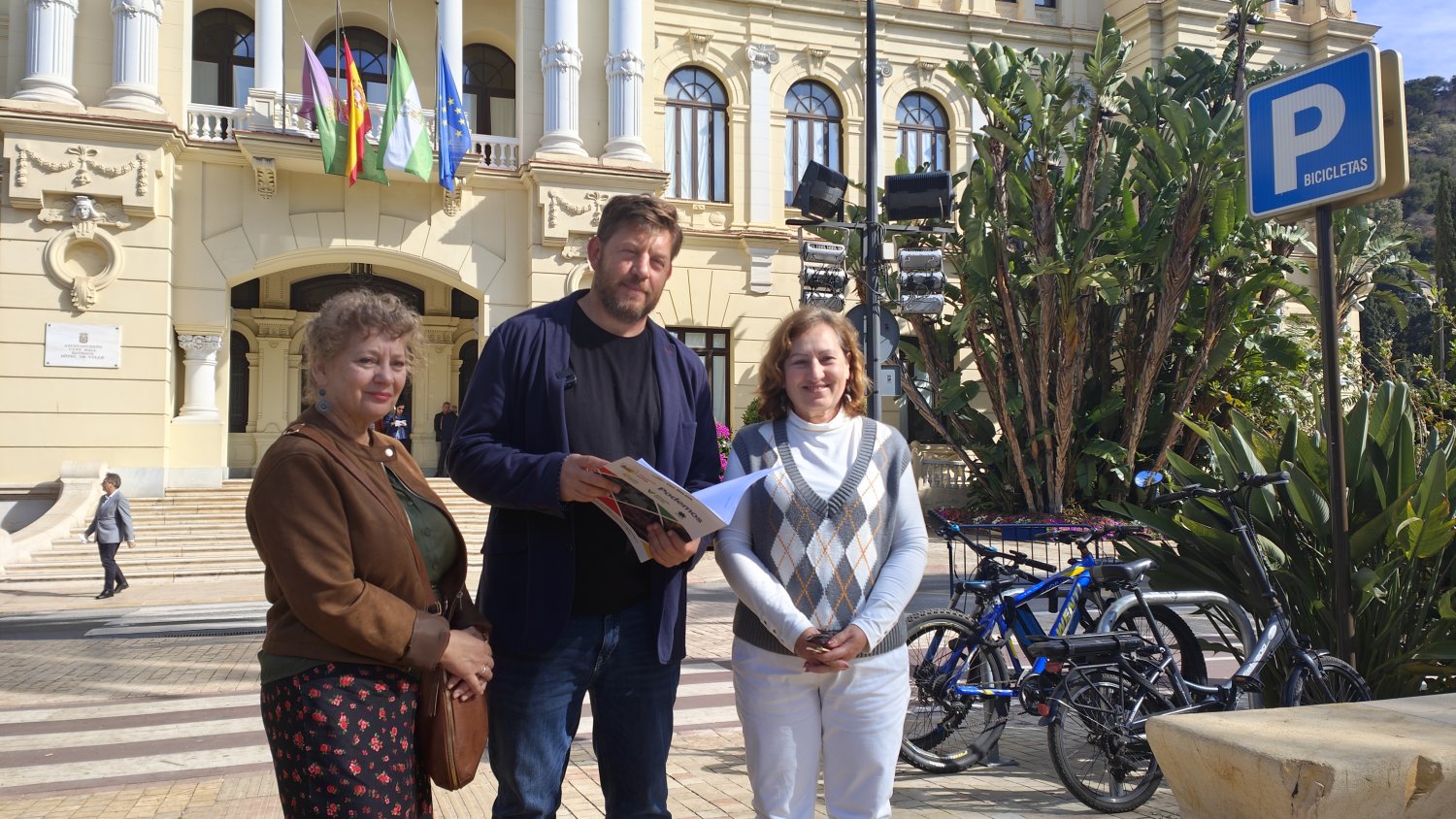 Con Málaga propone un programa municipal estable y gratuito de deporte al aire libre en todos los distritos