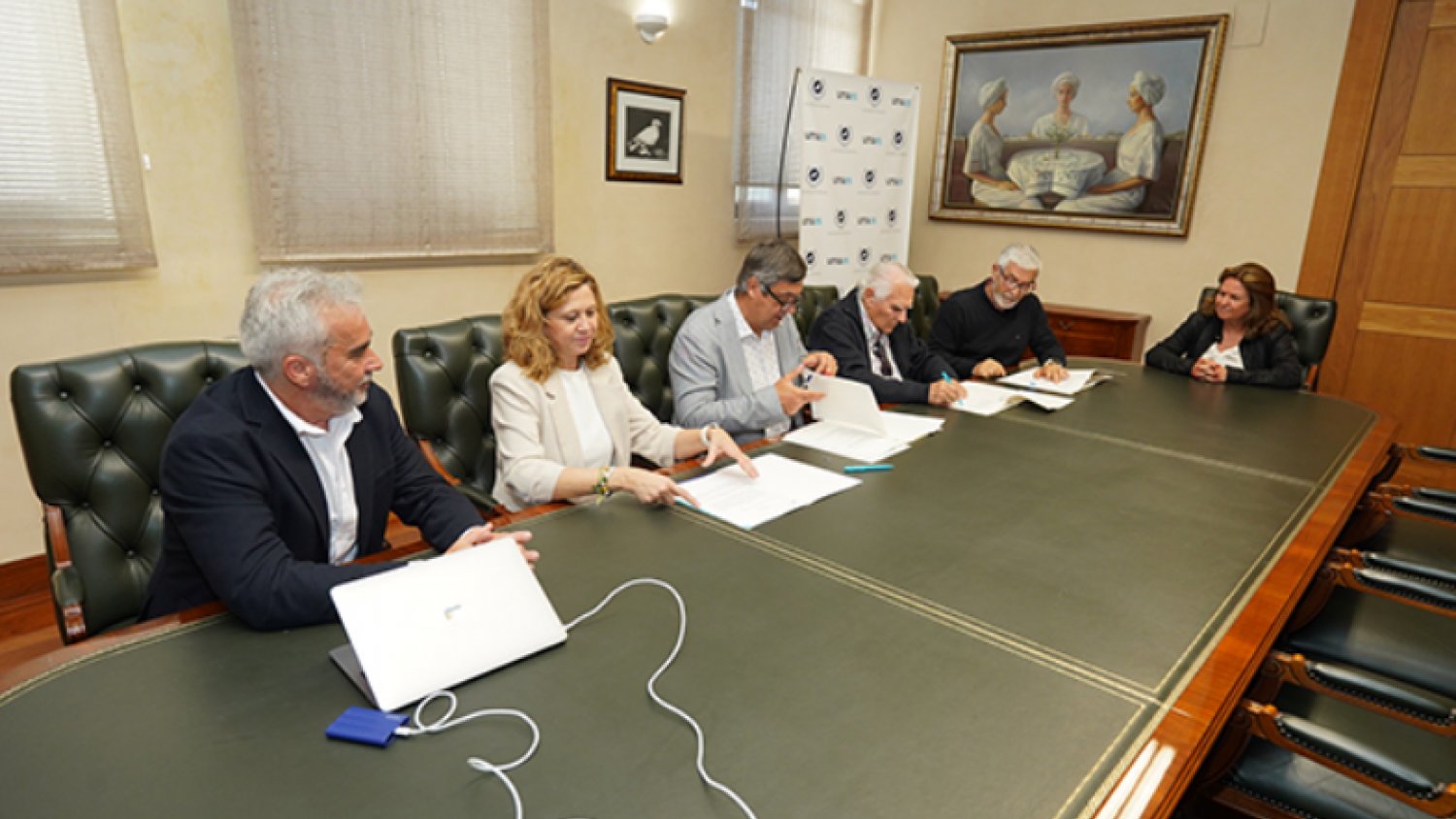 El archivo fotográfico y de cine de la UMA se enriquece con la colección de Antonio España