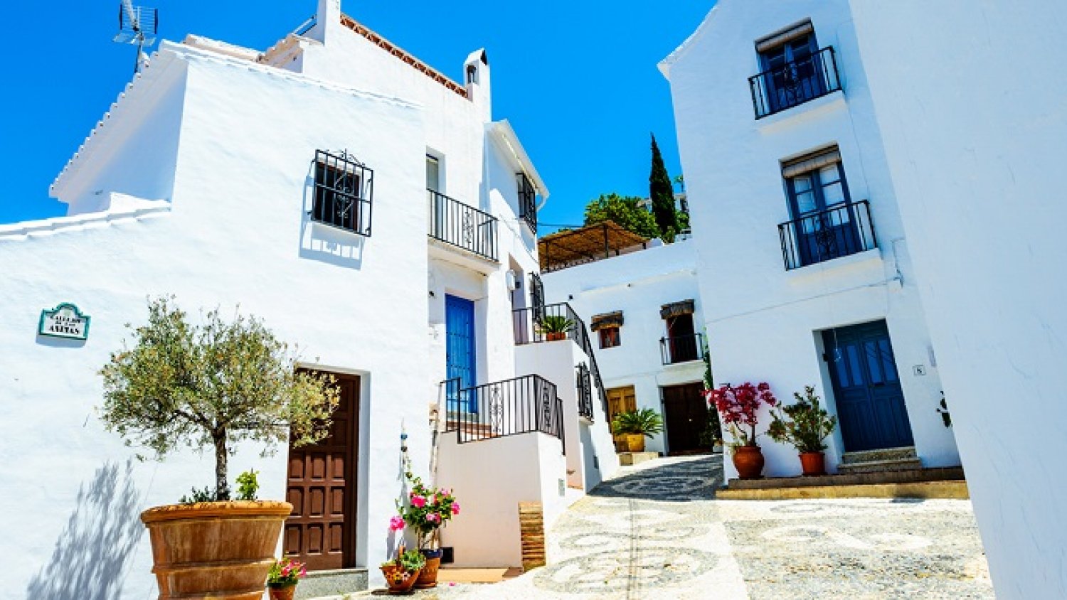 Turismo Costa del Sol promociona en un press trip los principales enclaves del interior de la provincia