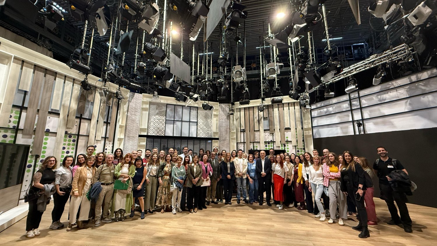 Málaga celebra la X mesa de FP Dual orientada al sector audiovisual y a la industria estética y textil  
