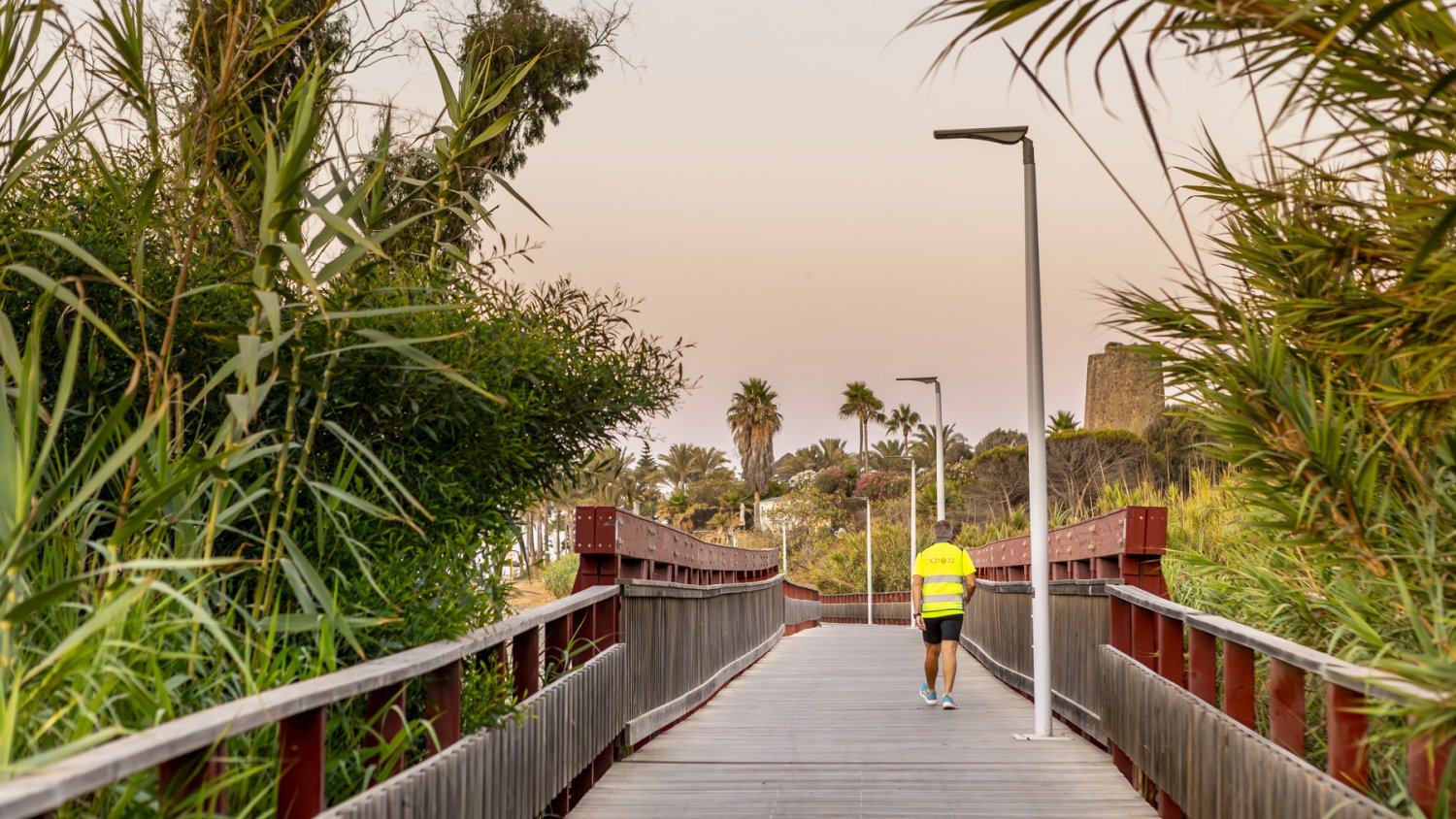El Ayuntamiento de Estepona adjudica las obras para ampliar el corredor litoral por la zona de Matas Verdes