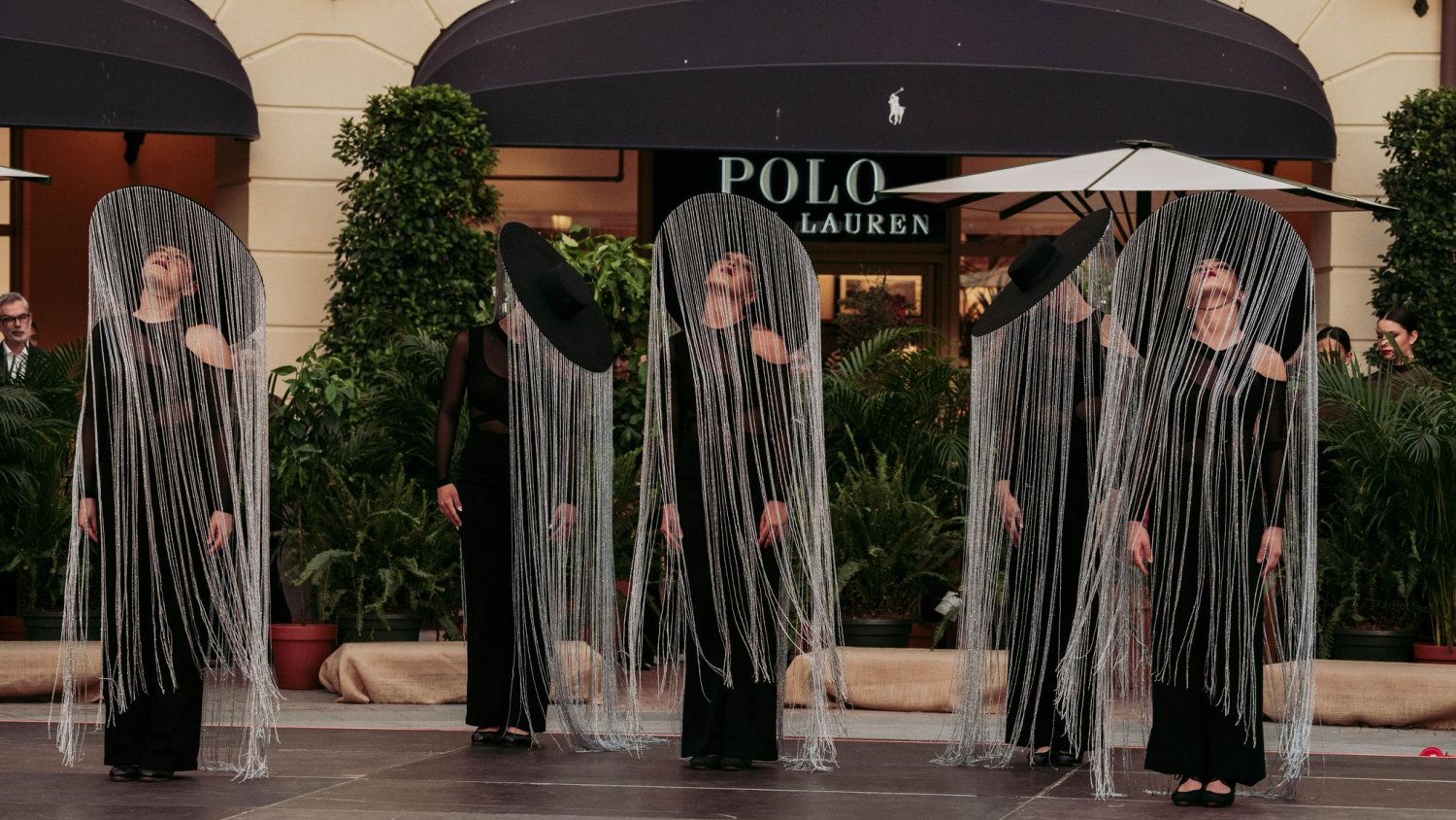 Más de un millar de personas se dan cita en el ‘patio andaluz’ de McArthurGlen Málaga  para disfrutar del joven talento local