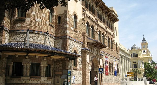 La Universidad de Málaga reanuda su actividad docente a partir de las 14.30 tras el apagón eléctrico