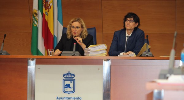 El Ayuntamiento de Fuengirola aprueba la tramitación para crear un ascensor público que conecte la avenida de Carvajal y el Paseo Marítimo