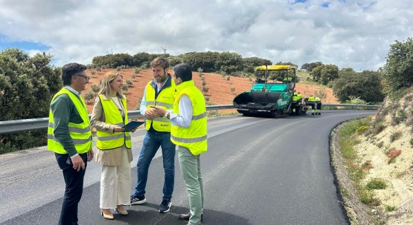 La Diputación mejora una de las vías de acceso a Cañete la Real con una inversión de 116.000 euros