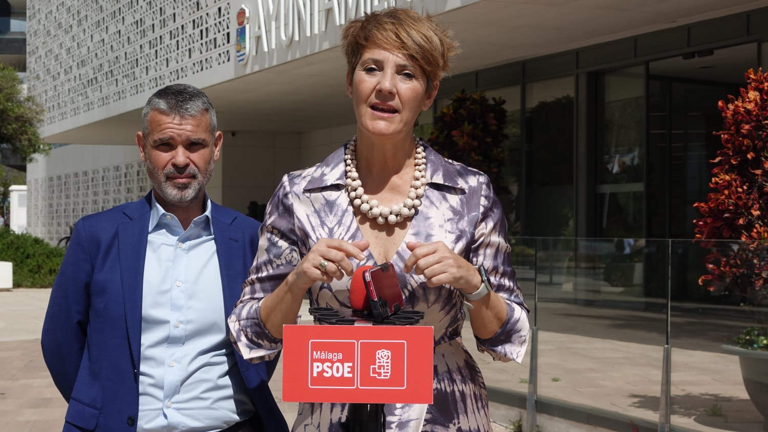 El PSOE exige a Moreno Bonilla que se aplique la ejemplaridad que reclama a los demás y expulse al alcalde del PP en Estepona