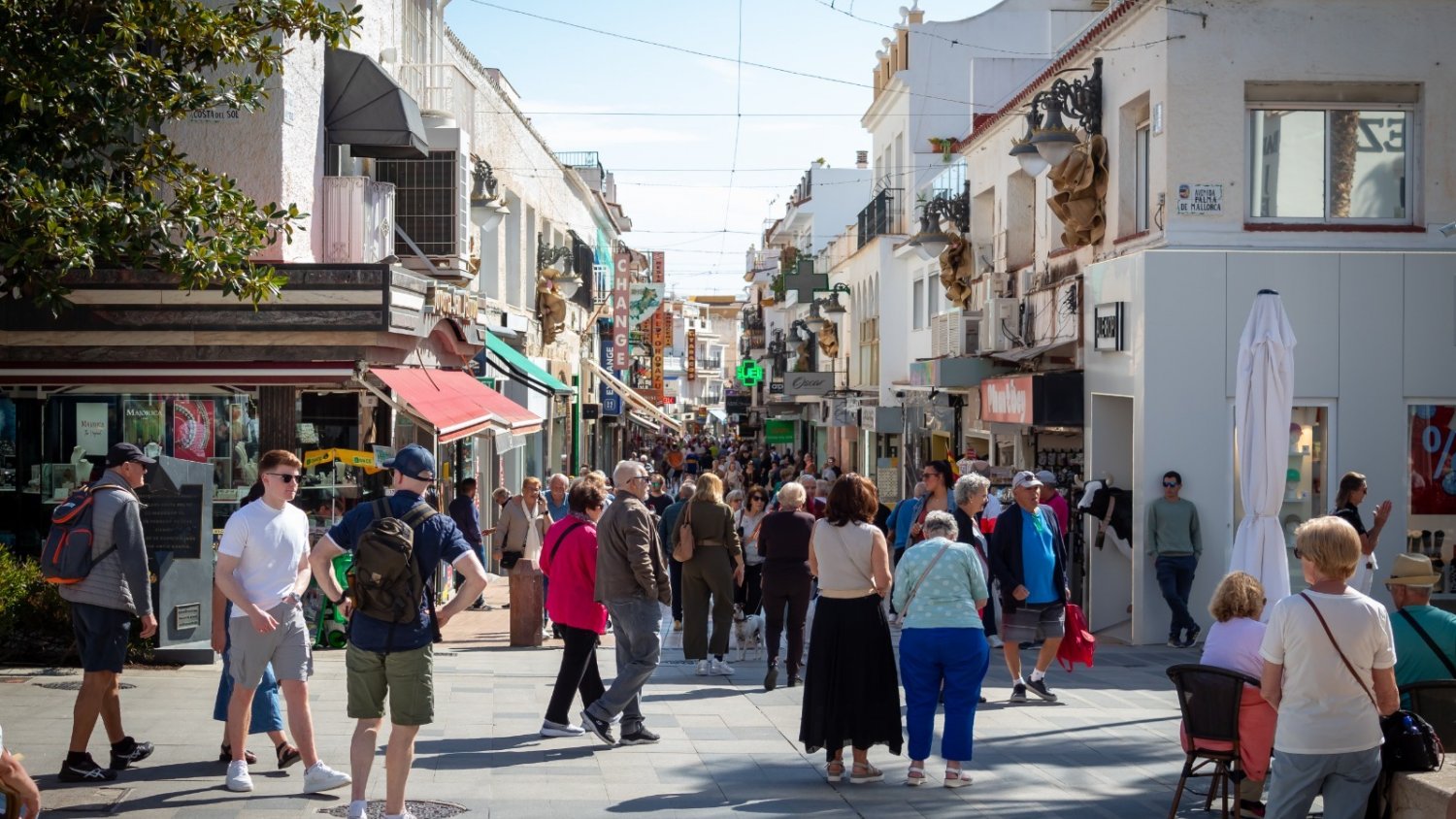 Torremolinos registra en abril una reducción del 11% de su tasa de paro interanual