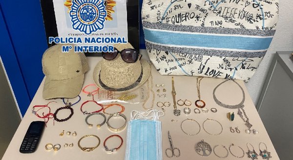 Desarticulada en Torremolinos una célula operativa de un entramado criminal especializado en robos en domicilios