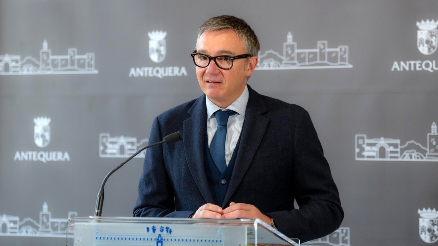 Manuel Gavira: 'En Vox defendemos la soberanía energética y que la ubicación de estos parques eólicos no afecten a los campos de los que viven los ciudadanos'