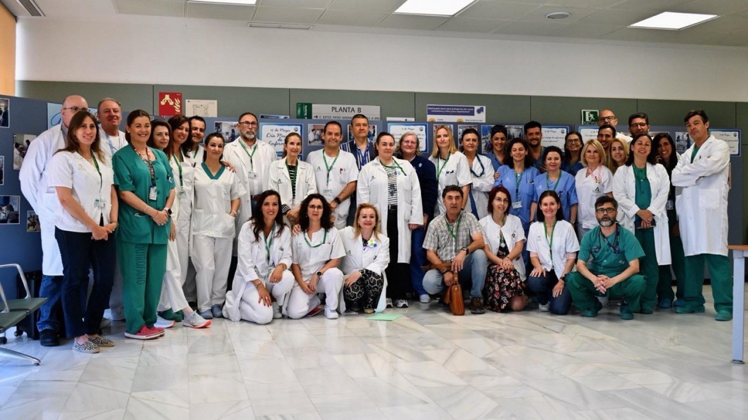 El Hospital Clínico de Málaga celebra con sus profesionales del día de la Enfermería