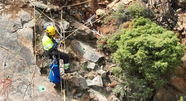 Comienzan las voladuras en la A-397 para reabrir la conexión entre Ronda y San Pedro