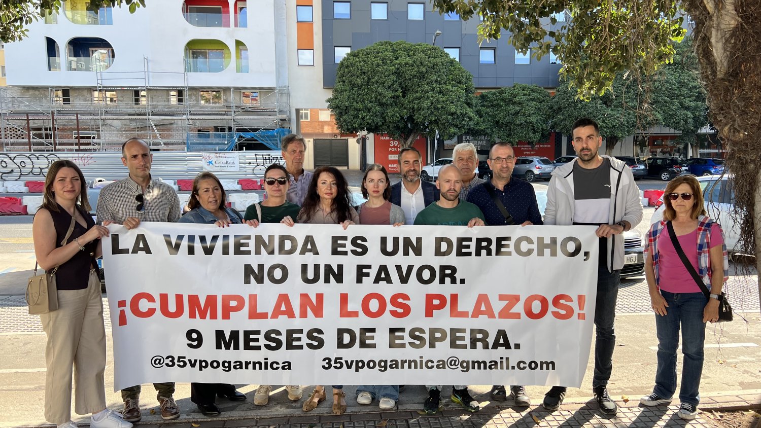 El PSOE exige a De la Torre que acabe urgentemente las 35 VPO de Garnica   