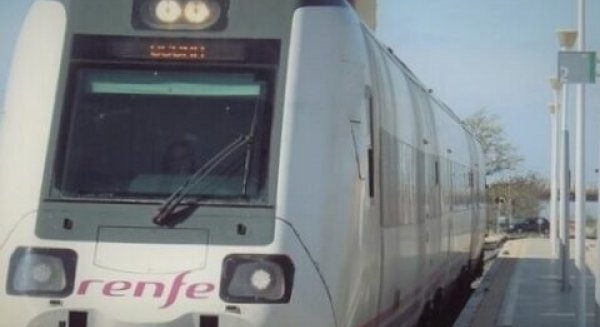 PP pide a Renfe que el refuerzo del AVE Málaga-Madrid sea estructural y no 