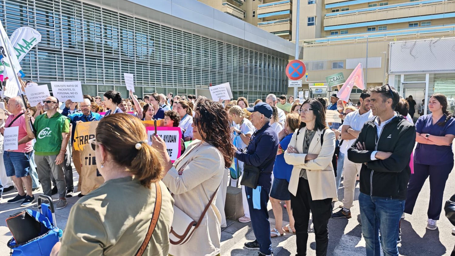 El PSOE apoya las reivindicaciones del personal sanitario contra el desmantelamiento del Hospital Costa del Sol