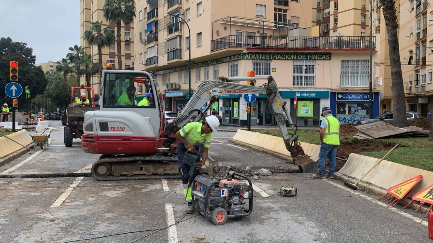 La Junta amplía la capacidad de Las Chapas para acoger el tráfico con motivo de las obras del metro