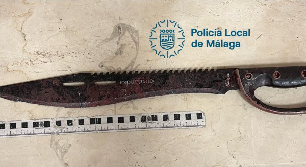 Detenido en Málaga un individuo que esgrimía un machete con el que provocó daños en más de una decena de vehículos