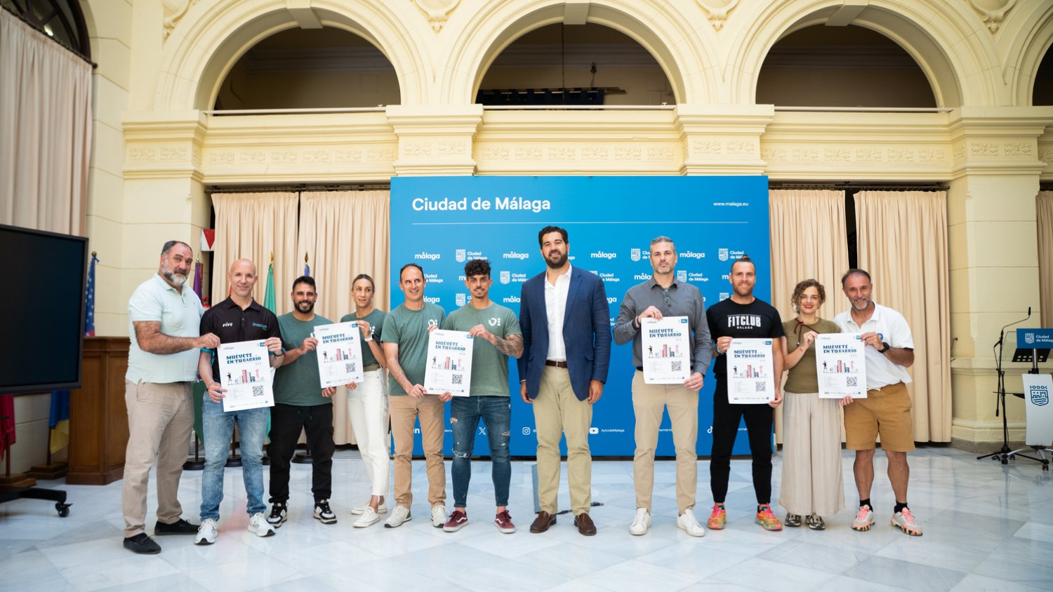 El Ayuntamiento presenta la segunda edición del programa 'Muévete en tu barrio 2025', que espera superar el millar de participantes en esta edición