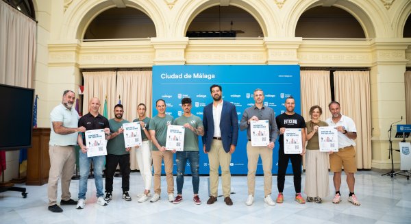 El Ayuntamiento presenta la segunda edición del programa 'Muévete en tu barrio 2025', que espera superar el millar de participantes en esta edición