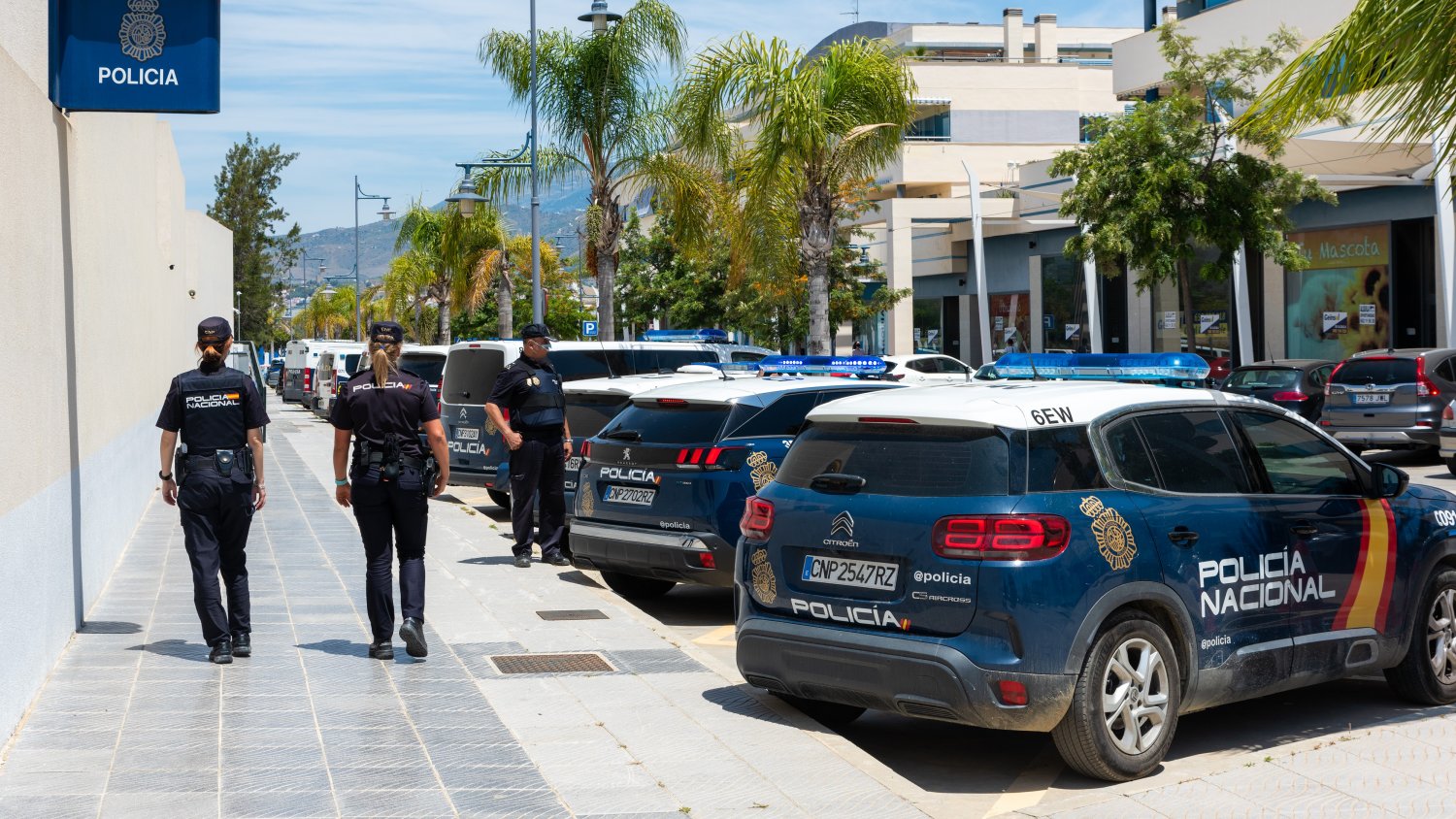 Detenido el responsable de tres atracos con arma blanca en comercios de Vélez-Málaga