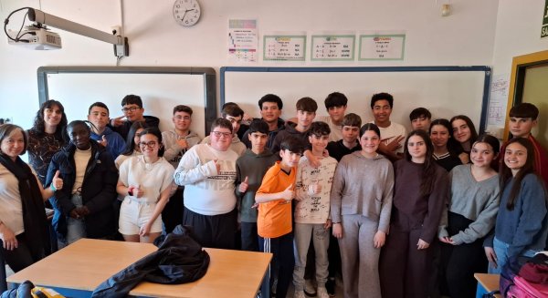Profesionales del Área Sanitaria Este de Málaga Axarquía desarrollan un proyecto de investigación con centros educativos de la zona