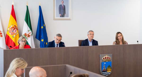 El Pleno de Estepona da luz verde a 8,3 millones de euros para nuevos proyectos, mejoras en el municipio y más actividades culturales y deportivas