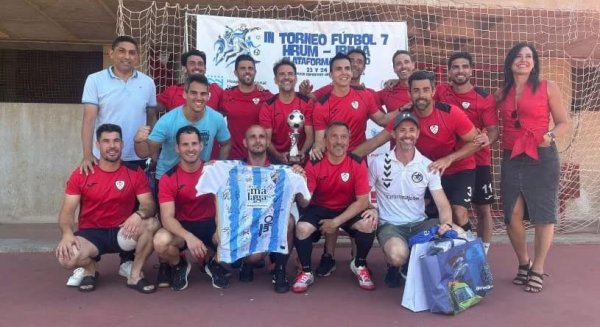 El Torneo Fútbol-7 de IBIMA-Hospital Regional recauda 14.100 € para investigación y triunfa el Consorcio Provincial de Bomberos de Málaga