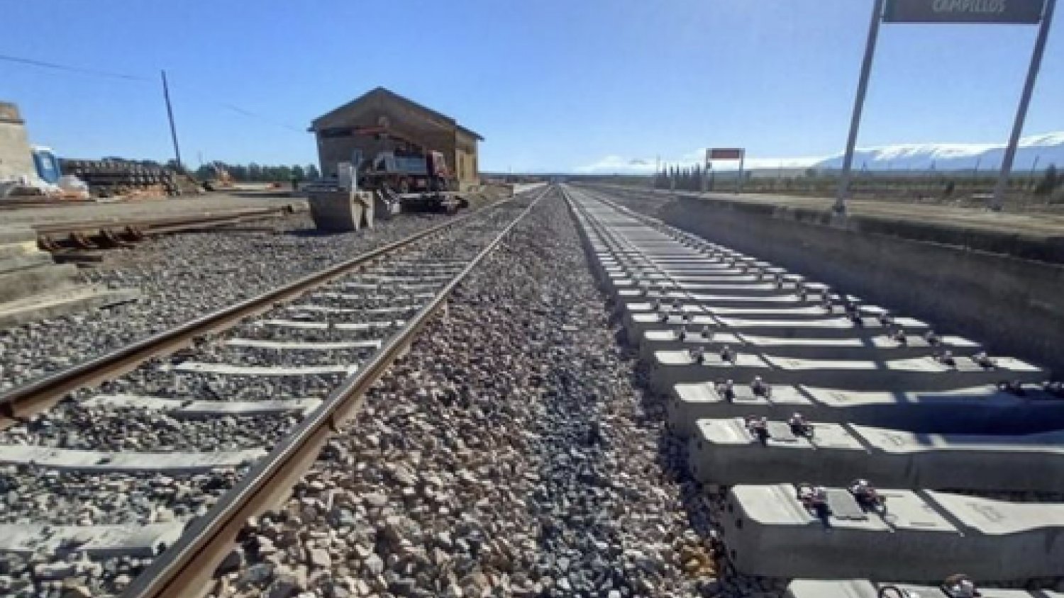 Transportes aprueba definitivamente el  estudio informativo de la electrificación del  tramo ferroviario Bobadilla-Ronda 