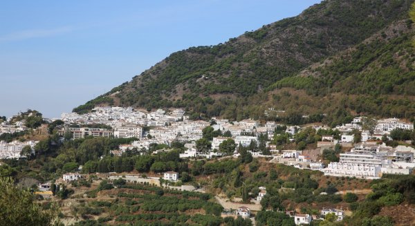 El Ayuntamiento de Mijas saca a concurso público el mantenimiento de la sierra