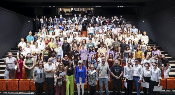Izquierda Unida denuncia la situación crítica de la educación pública en Málaga: 'Se recortan derechos, no gastos'