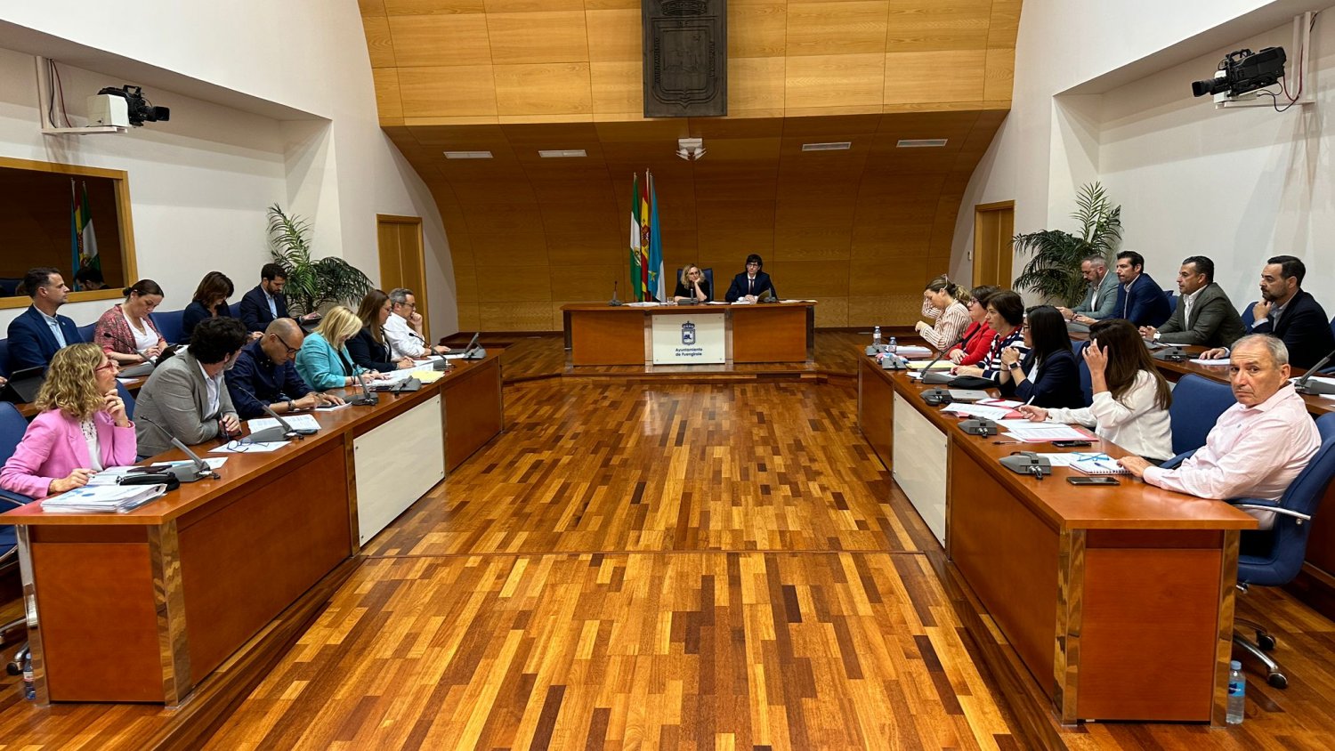 El Ayuntamiento de Fuengirola refuerza su solvencia financiera, cerrando el ejercicio 2024 con todos sus parámetros económicos en positivo