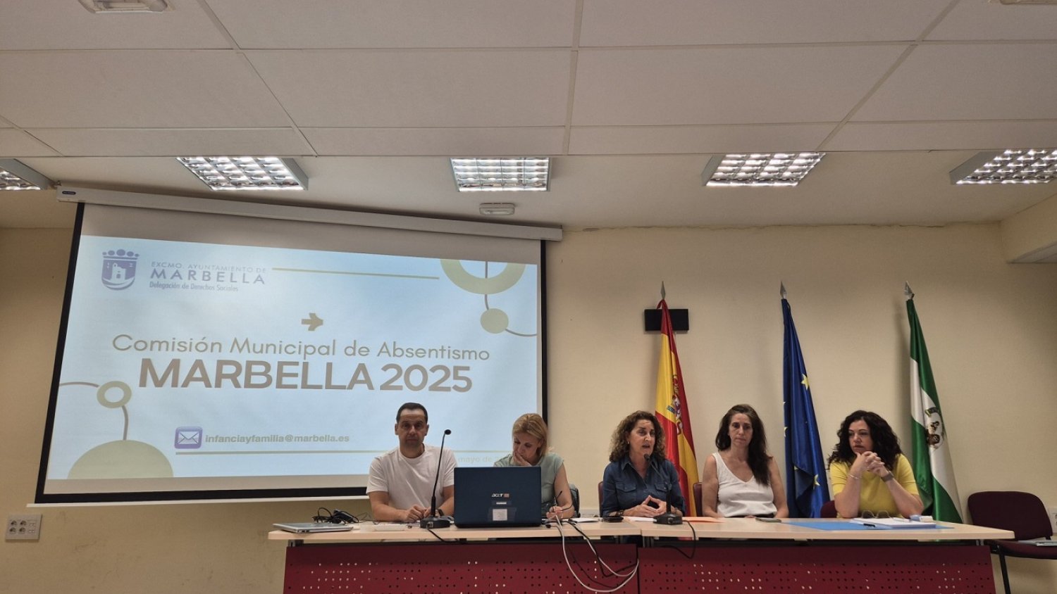 Marbella celebra su 19ª Comisión Municipal de Absentismo Escolar para reforzar las estrategias y la colaboración entre las instituciones